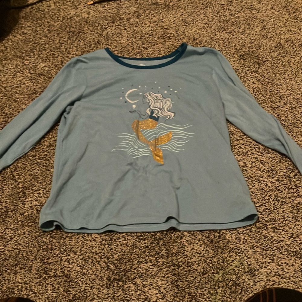 Mermaid Graphic Long Sleeve Top